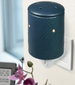 Mainstays Navy Blue Ceramic Pluggable Wall Wax Warmer, Single Pack