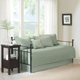 6-Piece Farmhouse Quilted Reversible Daybed Cover Set (Color: Green)